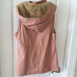 Love Tree Jackets & Coats - Love Tree size M hooded vest, brand new Love Tree Jackets & Coats - Love Tree size M hooded vest, brand new